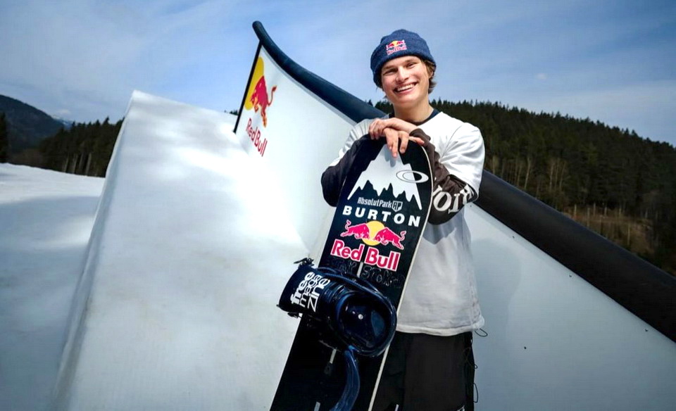 Snowboard - Jakub Hroneš ispisao istoriju prvim trostrukim saltom s rampe
