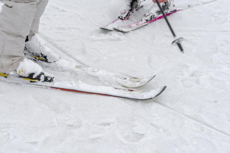 Skijanje ispravlja "X" noge