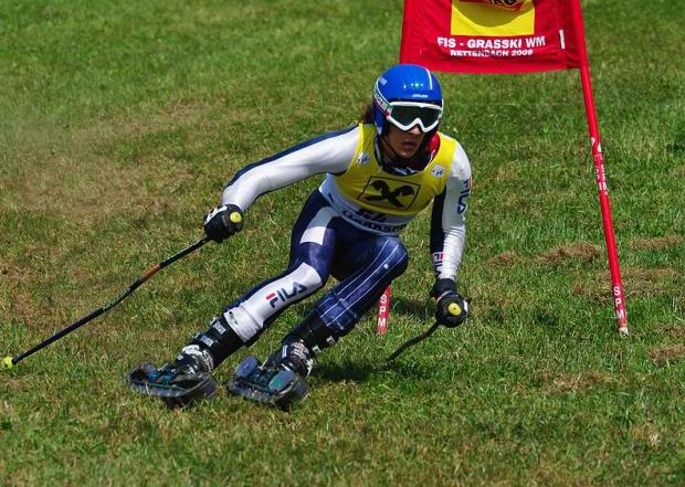 Grass ski - Skijanje po travi
